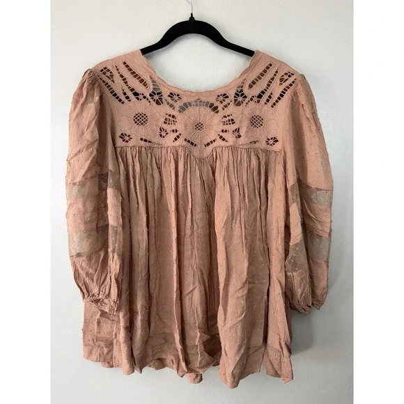 NWT Miss Me Blush Pink Blouse W Crochet And Mesh Accents Size L Cowgirl Boho - Picture 1 of 7